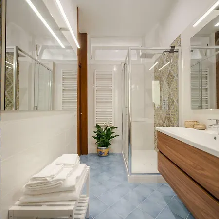 Casa Ciuciu * Νάπολη